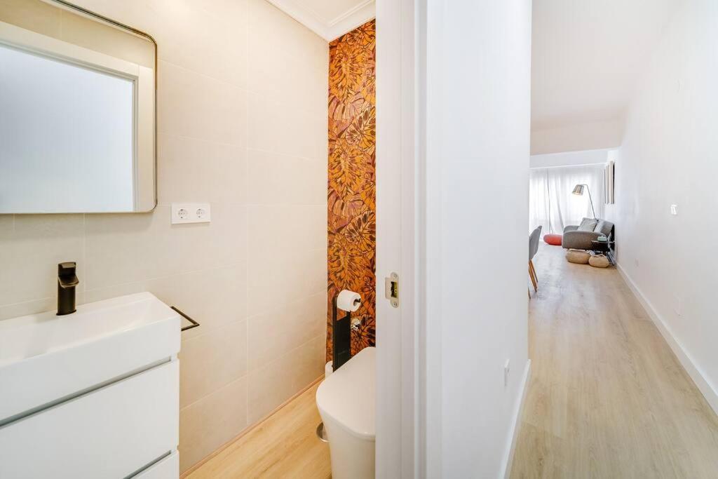 Esplendido Apartamento En El Centro Malaga Bagian luar foto